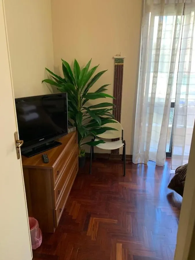 Apartament Dimora Di Maury A Due Passi Dai Trasporti E Da Ballaro 巴勒莫