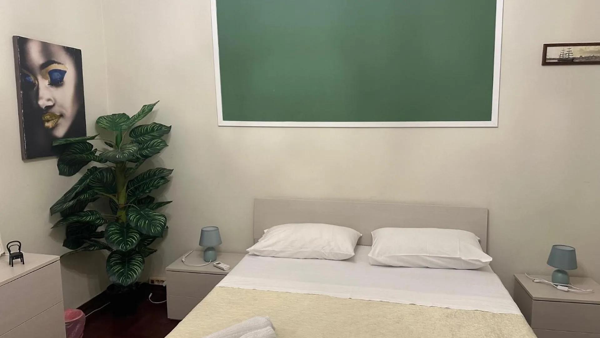 Apartament Dimora Di Maury A Due Passi Dai Trasporti E Da Ballaro Palerme Appartement